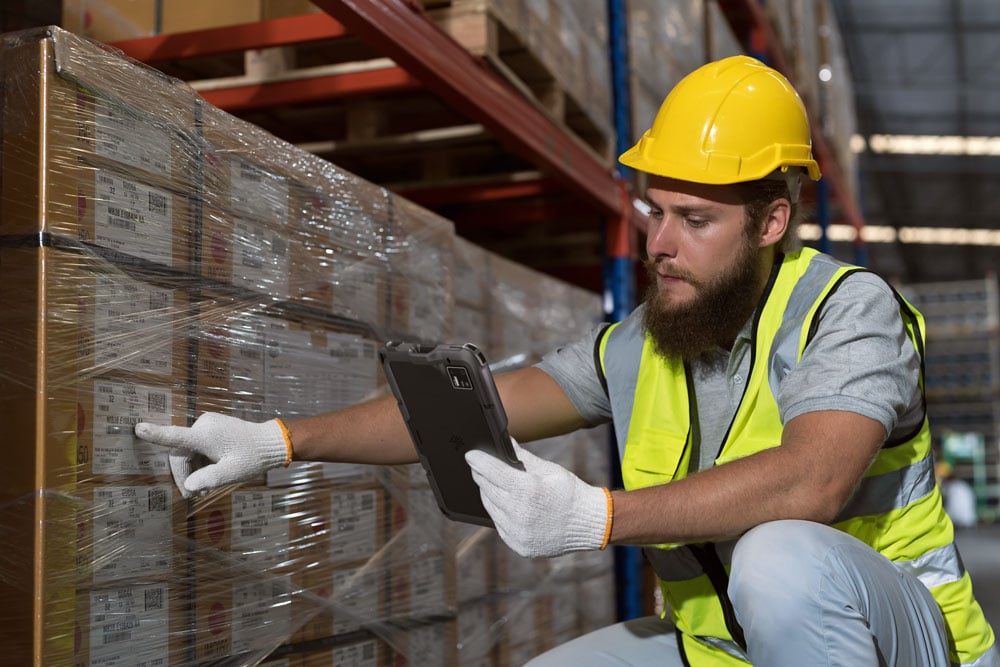 warehouse-photography-lifestyle-et401-rfid-reading-pallet