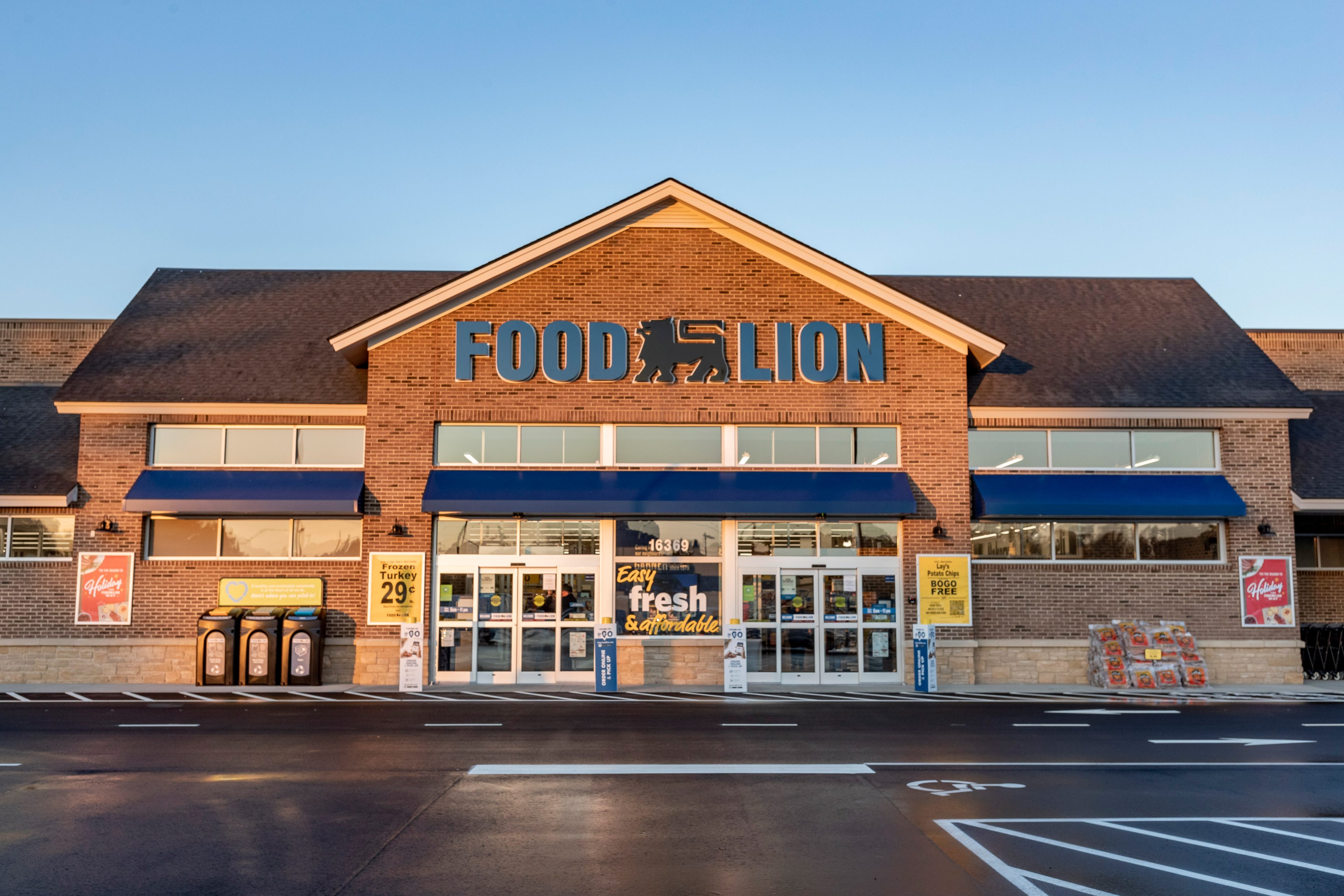 Food Lion grocery store.